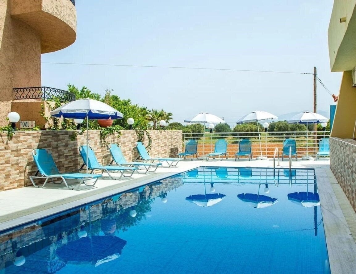 Готель Sterling Hotel Malia 1*